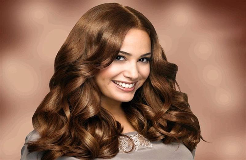 67% off on L'Oreal global base hair colour along with hair streaks @ Images  Spa And Beauty Salon - Delhi Deal