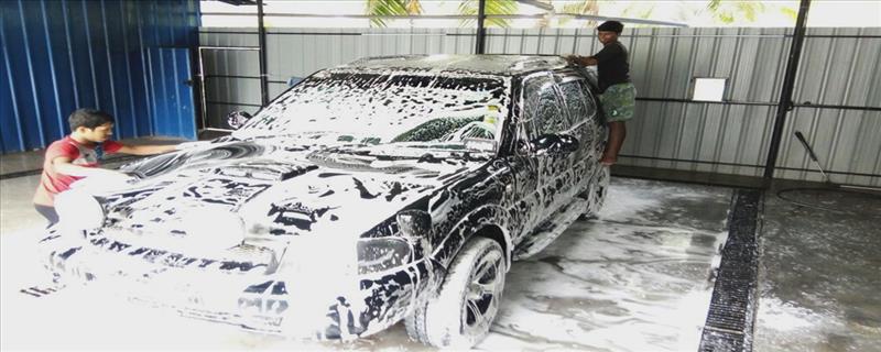 Interior Vacuum + Dash Board Polishing + Under Body Wash + Body Wash with Snow Foam + Mat Washing + Tyre Polishing (SUV Models)